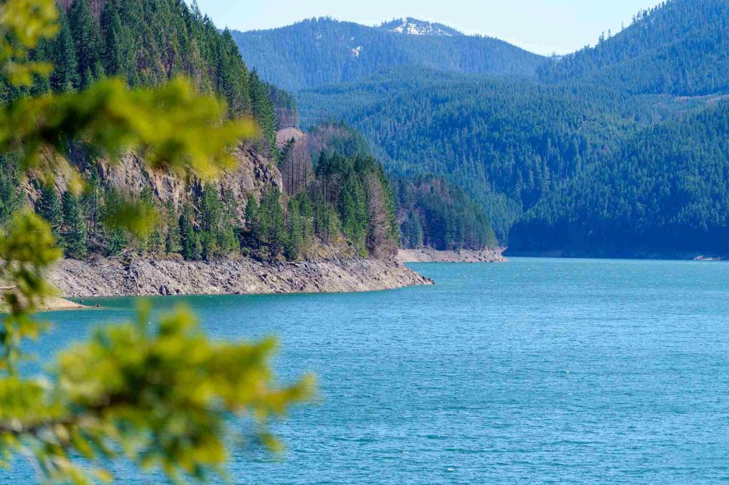 detroit lake
